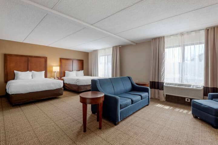 Room 49 of 80
