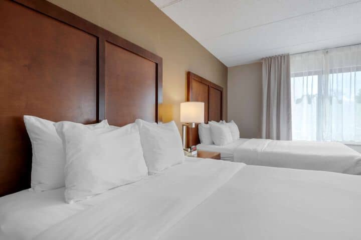 Room 46 of 80