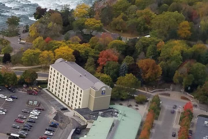 Hotel 79 of 80