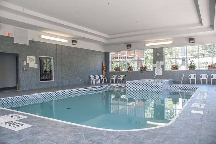Pool 28 of 37